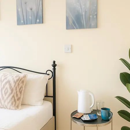 Heron Gate Comfort, Park And Pillow קורק