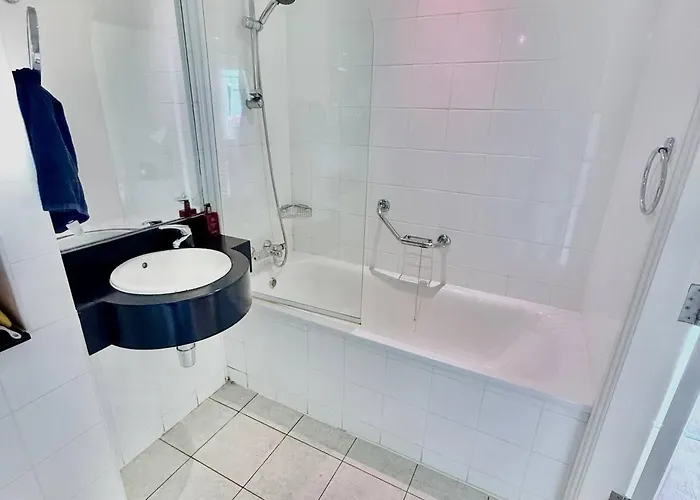 Accommodatie bij particulieren Heron Gate Comfort, Park And Pillow *